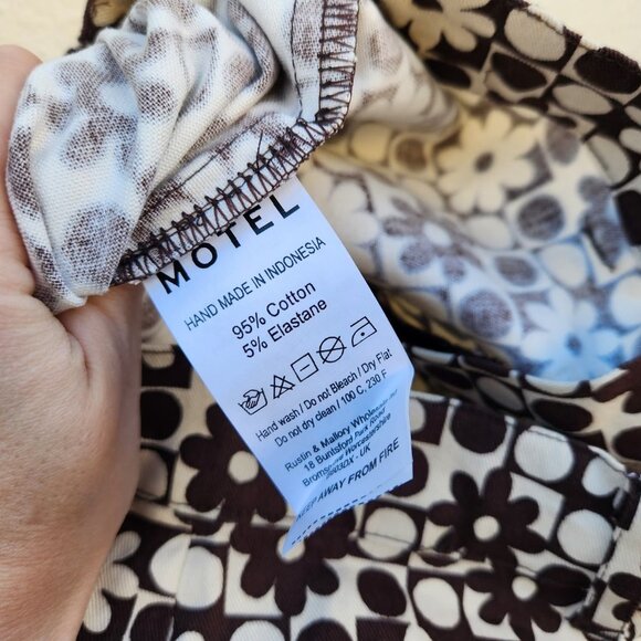 5/$100 SALE - MOTEL Zoven Trouser Daisy Patchwork - Picture 10 of 10